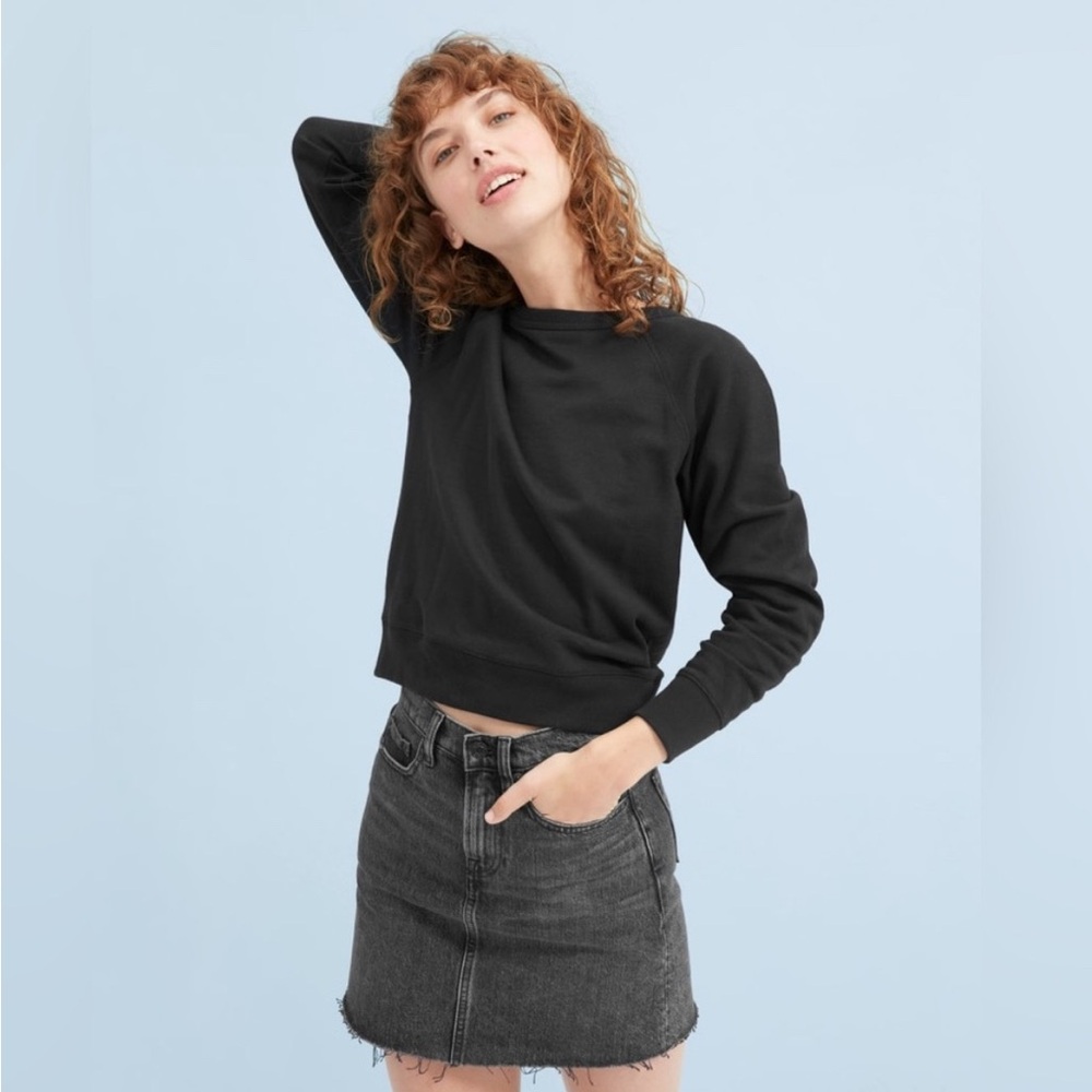 Everlane. The denim skirt. Size 28
